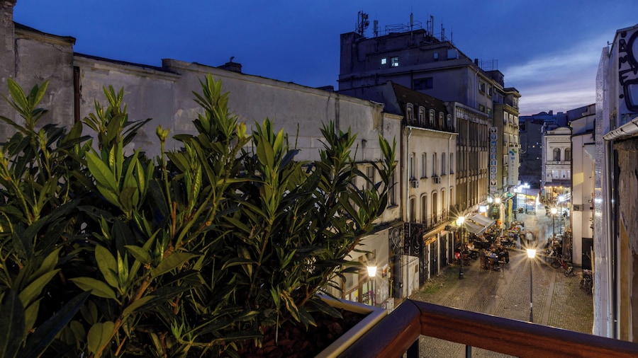 OLD TOWN SNAIL Design Apartments