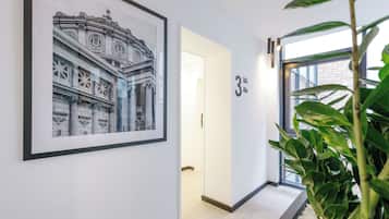 Literie hypoallergénique, chambres insonorisées, Wi-Fi gratuit