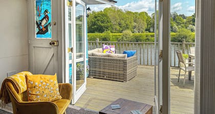 2 bedroom accommodation in Shrawley, near Worcester