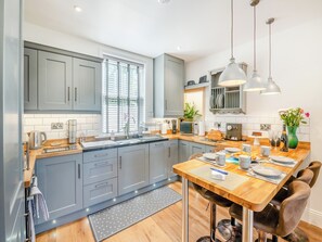 Dishwasher - 3 bedroom accommodation in Pickering (Pickering)
