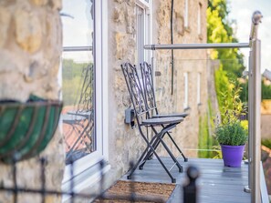 Terrace/patio - 3 bedroom accommodation in Pickering (Pickering)