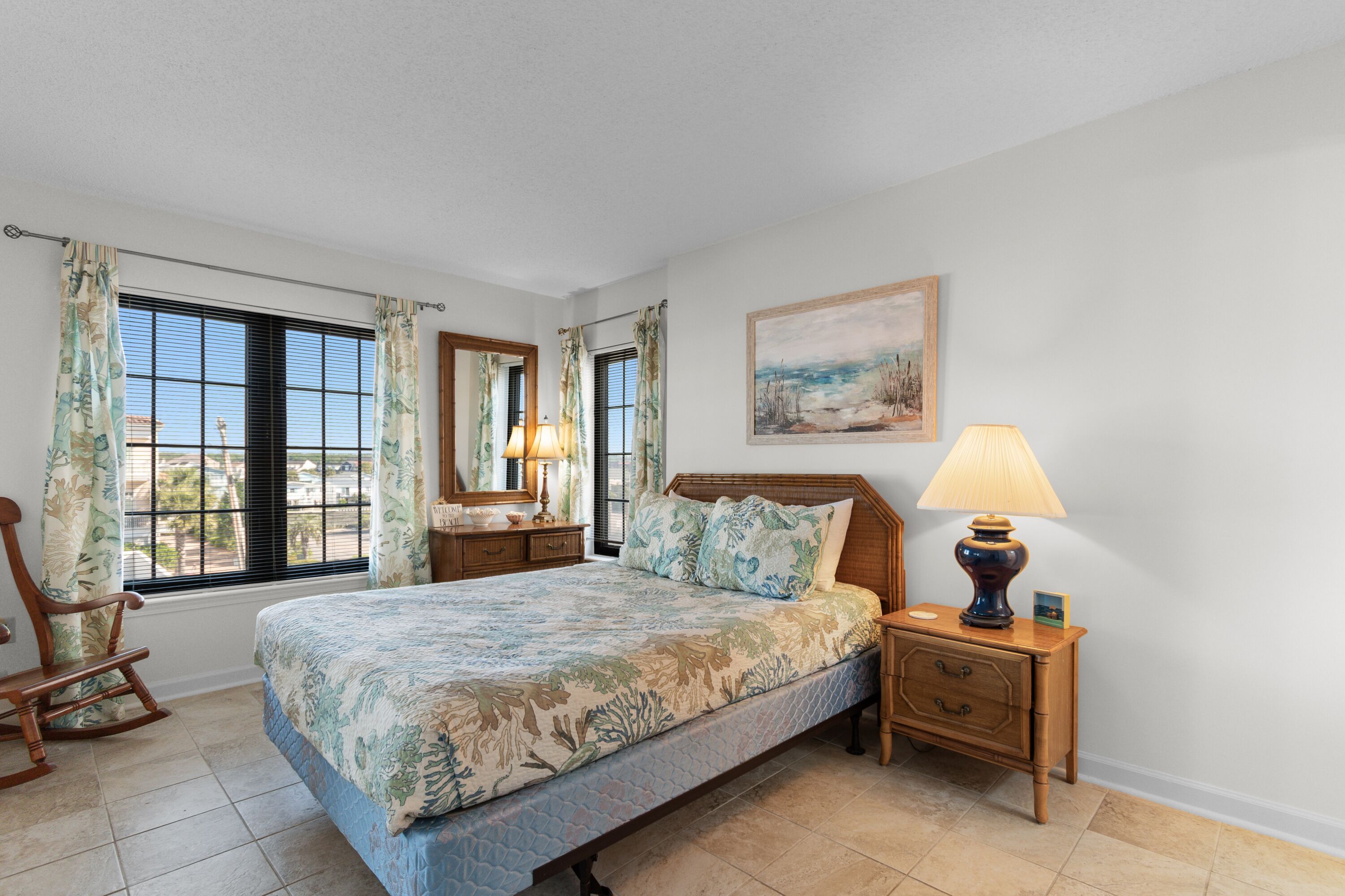 4 chambres, Wi-Fi, literie fournie