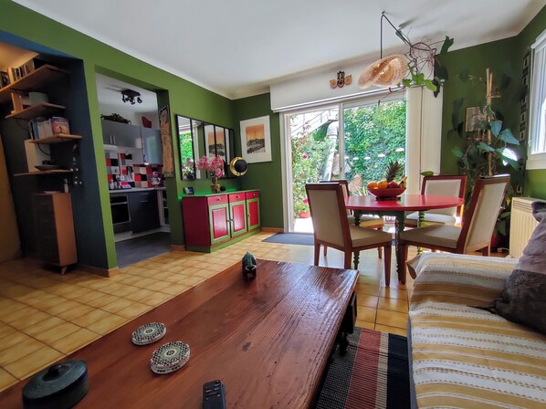 Dining - Colorful apartment, large terrace 2/4 pers (Banyuls-sur-Mer)