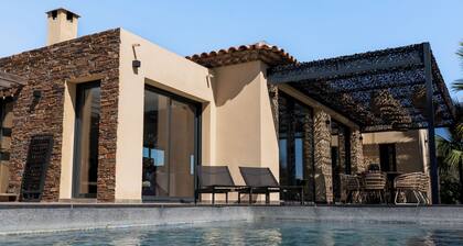 Résidence Esterel 1, Villa Pour 12 Personnes Avec AccÚs 5 à Esterel Caravaning