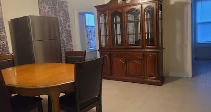 Beautiful 2 bedroom apartment in prime location of Bridgeport Connecticut