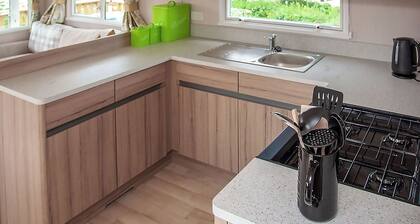 2 bedroom accommodation in West Quantoxhead, near Watchet