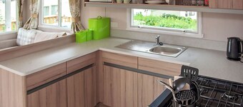 2 bedroom accommodation in West Quantoxhead, near Watchet