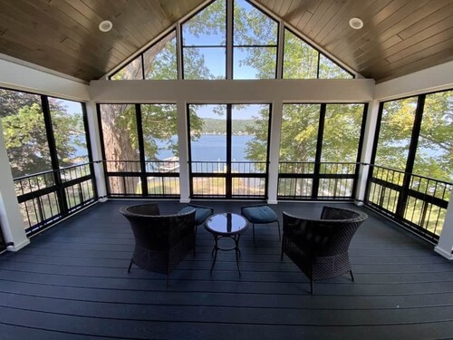 BRAND NEW 7 BR / 5 BA luxury home ON Keuka Lake just outside of Penn Yan!