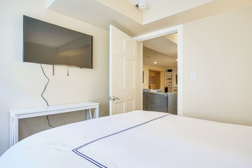 Stunning Ocean View! Beachfront Nantucket Retreat