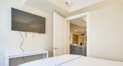 Stunning Ocean View! Beachfront Nantucket Retreat