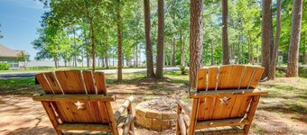 Cape Royale Home w/ Deck - Walk to Lake Livingston