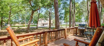 Cape Royale Home w/ Deck - Walk to Lake Livingston