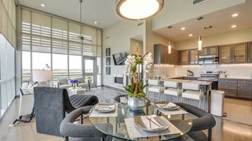 Apartment (2 Bedrooms) | Bahagian dalam