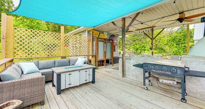 Ronda Home w/ Hot Tub + Fire Pit, Near Wineries!
