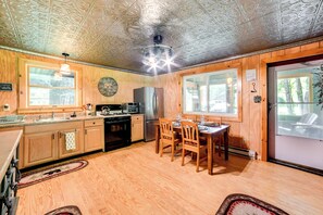 House (1 Bedroom) | Interior