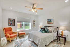 Interior - Tranquil Retreat: Half-mi to Cedar Creek Reservoir (Malakoff)