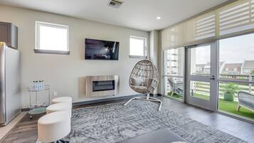 Apartment (1 Bedroom) | Interior