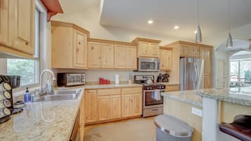 Maison (5 Bedrooms) | Intérieur