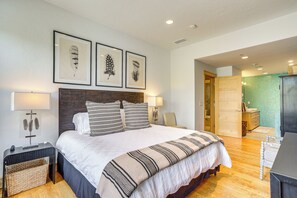 Apartment (2 Bedrooms) | Interior - Near Trail: Dtwn Eagle Ranch Condo w/ Balcony (Eagle)