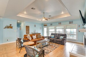 House (3 Bedrooms) | Interior - Crystal Beach Home w/ Deck + Ocean Views! (Port Bolivar)