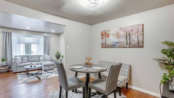 Apartment (3 Bedrooms) | Bahagian dalam