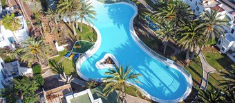 City Center Coastal Studio, Ocean View, Pool, WiFi