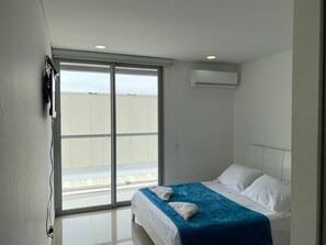 2 bedrooms, in-room safe, iron/ironing board, travel cot - Edificio Ocean Drive Cartagena 414 (Cartagena de Indias)