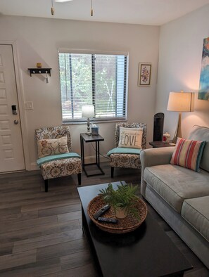 Smart TV - Baradise Locate in Paradise Lakes a clothing Optional Resort! (Lutz)