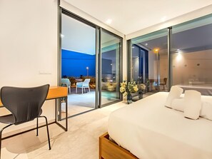 4 quartos, escrivaninha, ferros/tábuas de passar roupa