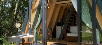 Ecolodge de Rêve Dans un Château de Conte de Fées