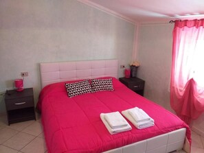 Habitación básica | Sistema de insonorización y wifi gratis