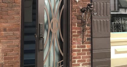 Private Downtown Apartment in Red Cloud, in the heart of Willa Cather country
