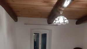 Uklassifisert bilde, 4 av 13, knapp