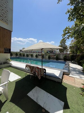 Pool - Jungle Fowl Resort (Dehradun)