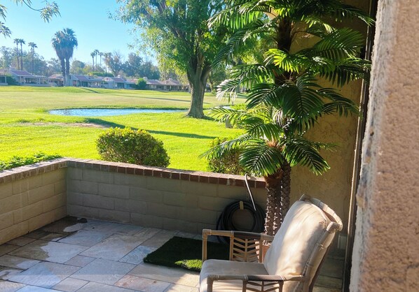 Terrace/patio - PREMIUM GOLF COURSE CONDO (Palm Springs)