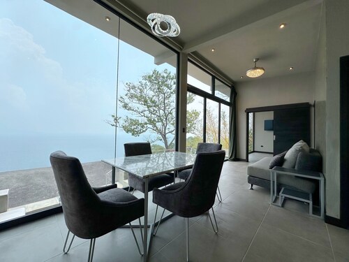 Villa Ruby - Lakefront villa with the best views, modern luxury, and... WOW!