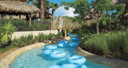 Sunny secluded retreat with private island & lazy river on Florida’s Gulf Coast