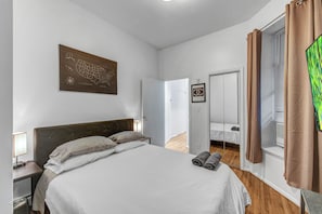 2 chambres, fer et planche à repasser, lit parapluie, Wi-Fi gratuit