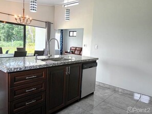 Interior - Best deal in Atenas, Costa Rica (Mercedes)