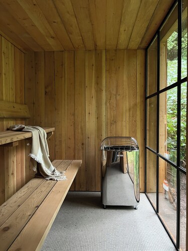 KD Country House: Designer Home Among Wineries w/Sauna!