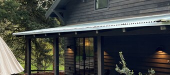 KD Country House: Designer Home Among Wineries w/Sauna!