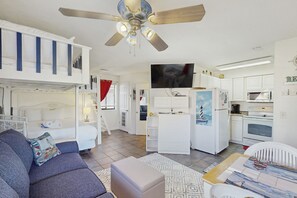 熨斗/熨衣板、上网接入、床单