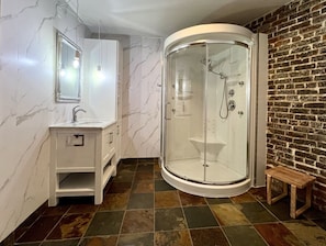 Haartrockner, Handtücher