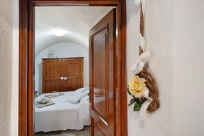 1 soverom, strykejern/-brett, wi-fi (inkludert) og sengetøy