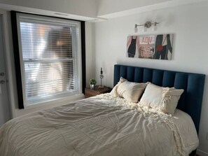 1 chambre, fer et planche à repasser, Wi-Fi, draps fournis