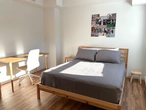 1 Schlafzimmer, Schreibtisch, Bügeleisen/Bügelbrett, WLAN