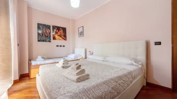 2 habitaciones, tabla de planchar con plancha y wifi gratis