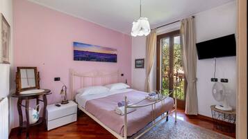 2 camere, ferro/asse da stiro, Wi-Fi gratuito, lenzuola