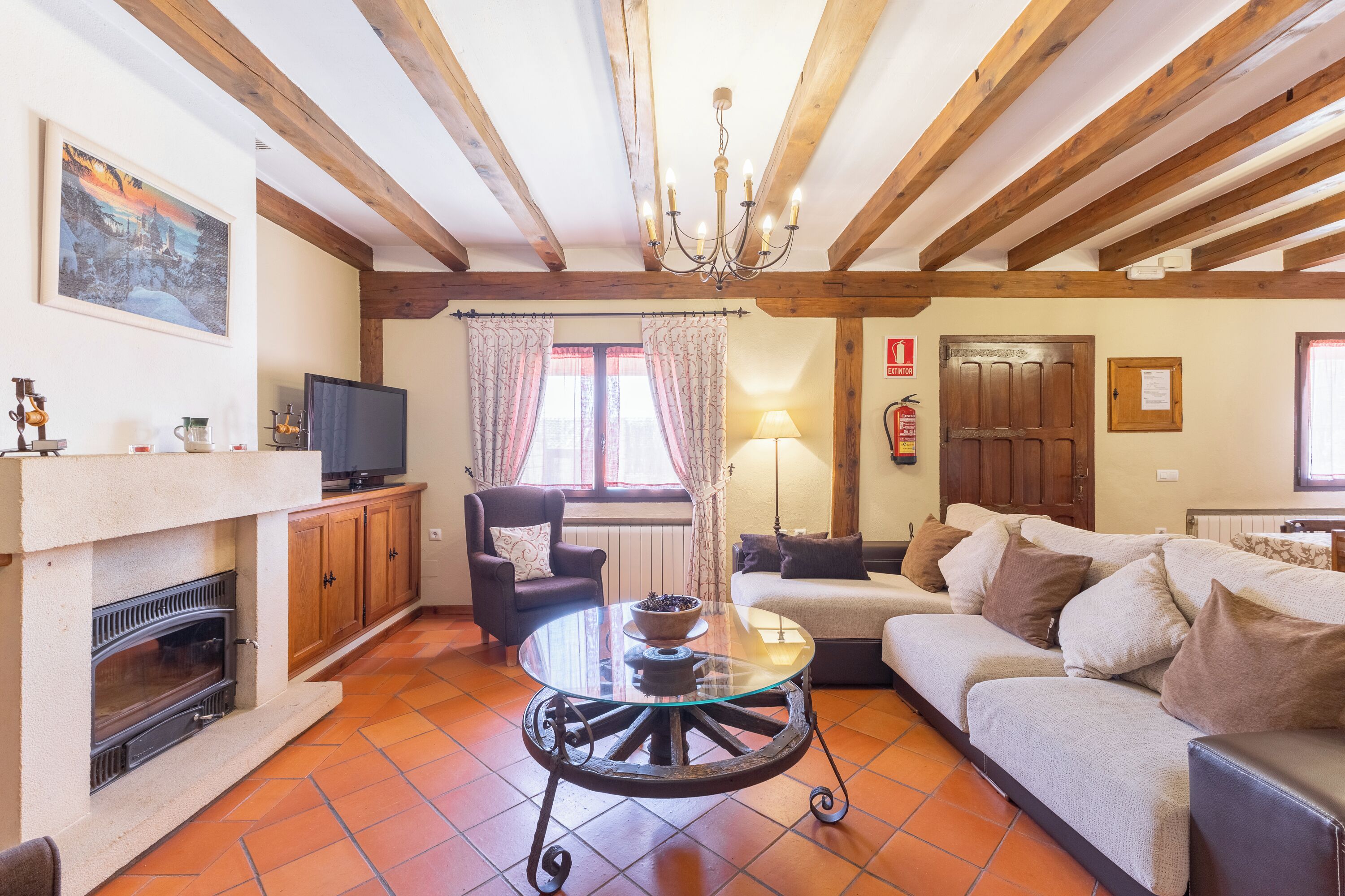 TV, fireplace, DVD player