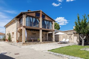 Exterior - Holiday Home 'Casa El Arroyal' with Private Pool, Private Terrace and Wi-Fi (Rades de Abajo)